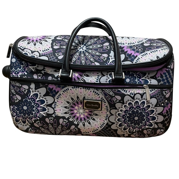 Vera Bradley Mimosa Medallion Rolling Duffel Carry On Purple Black Gray Travel - Picture 1 of 9